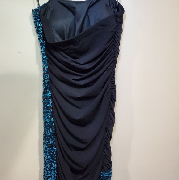 NWT Short strapless sequin dress - Small - Picture 4 of 5